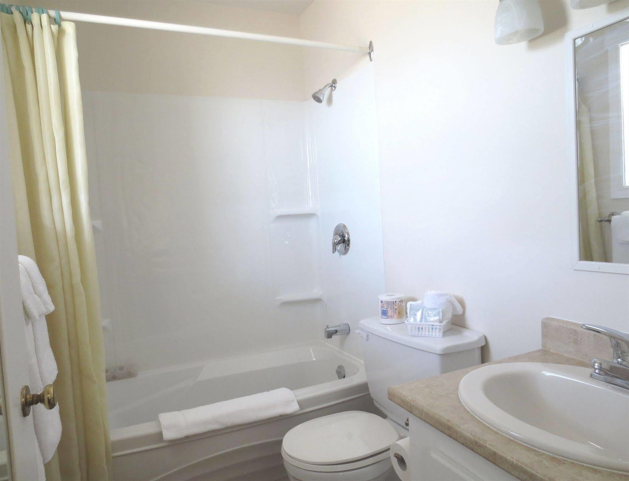 Atlantic Motel Berry Mills Εξωτερικό φωτογραφία